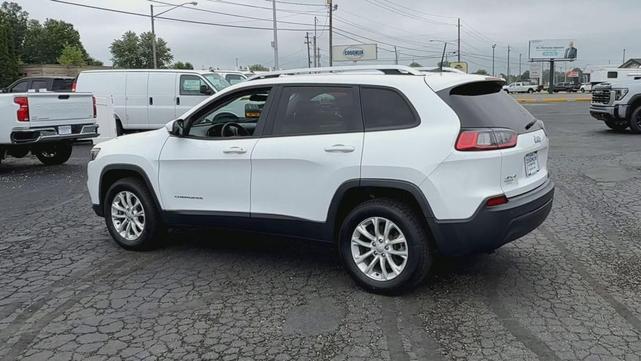 Photo of 2020 Bright White Clearcoat Jeep Cherokee