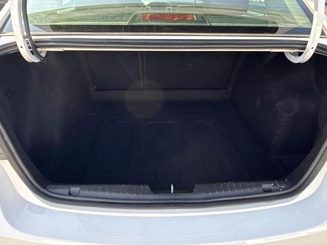 Photo of 2014 Summit White Chevrolet Cruze