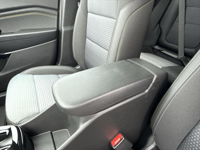 Photo of 2025 Crimson Metallic Chevrolet Trax