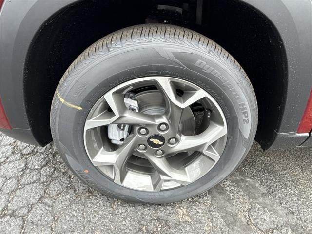 Photo of 2025 Crimson Metallic Chevrolet Trax