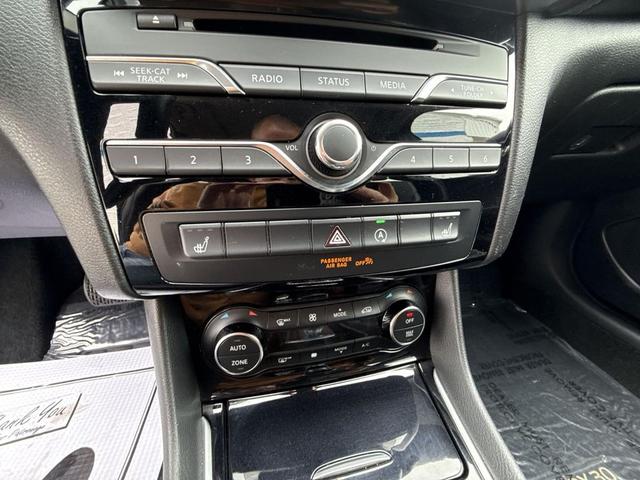 Photo of 2019  INFINITI QX30