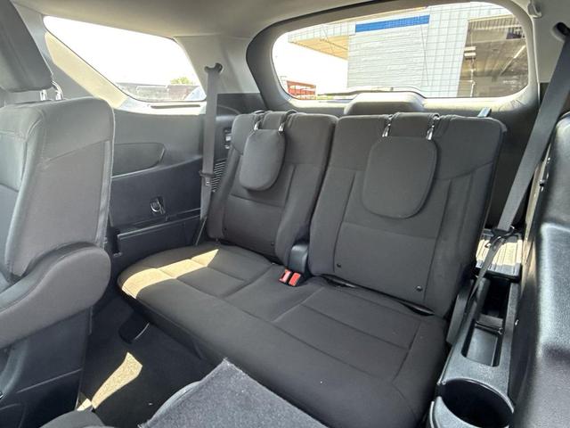 Photo of 2022 Carbonized Gray Metallic Ford Explorer