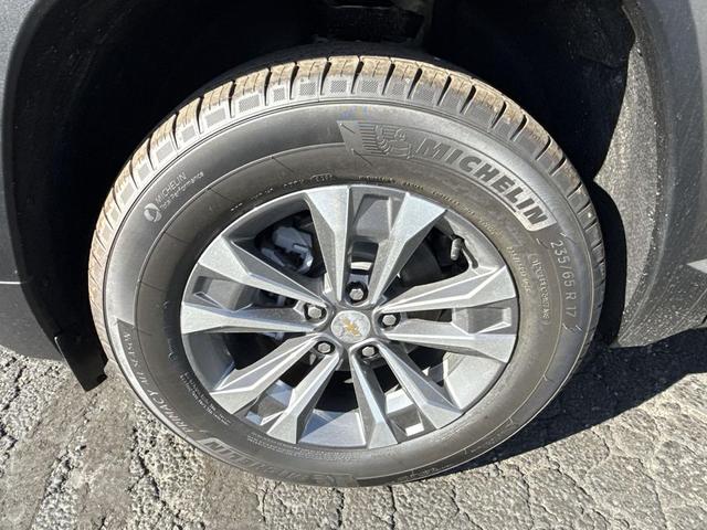 Photo of 2026 Sterling Gray Metallic Chevrolet Equinox