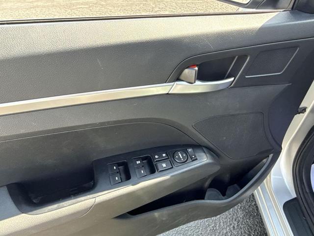 Photo of 2019  Hyundai ELANTRA