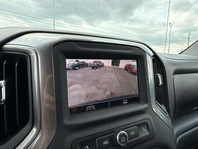 Photo of 2022 Northsky Blue Metallic Chevrolet Silverado 1500