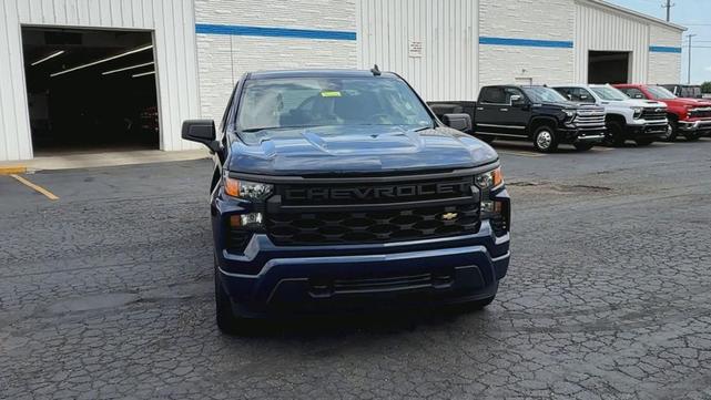 Photo of 2022 Northsky Blue Metallic Chevrolet Silverado 1500