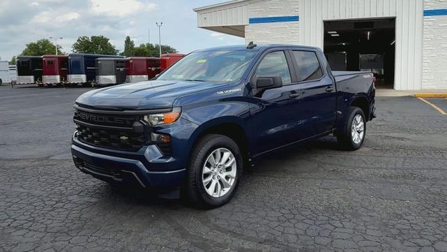 Photo of 2022 Northsky Blue Metallic Chevrolet Silverado 1500