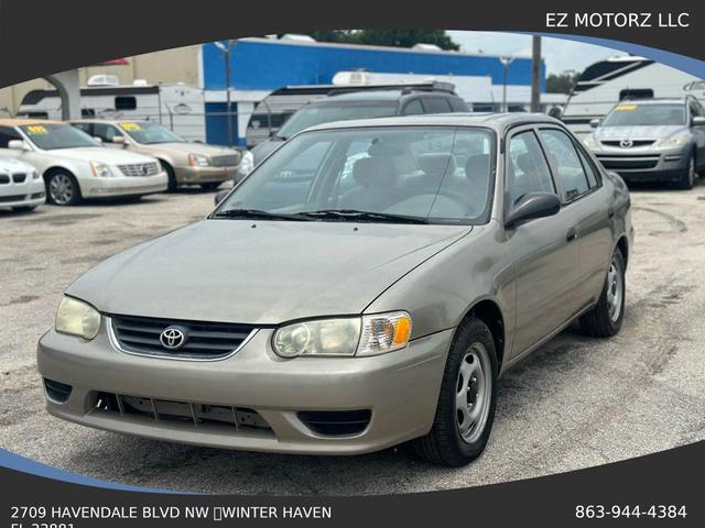 Photo of 2002 Gold Toyota Corolla