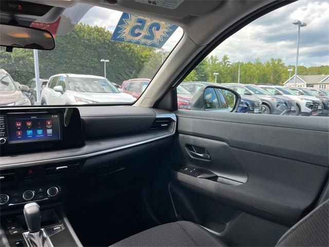 Photo of 2025 Fresh Powder Nissan Kicks