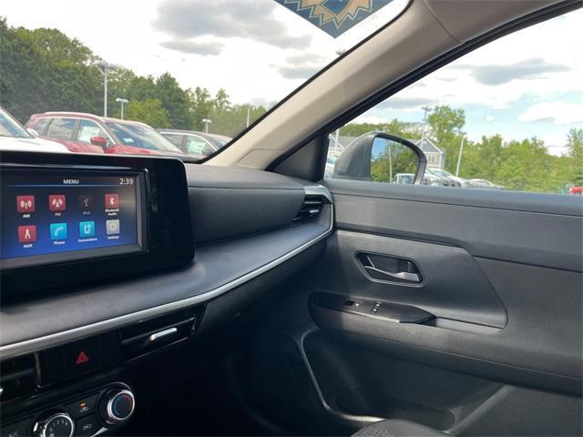 Photo of 2025 Fresh Powder Nissan Kicks