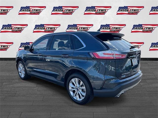 Photo of 2022 Blue Metallic Ford Edge