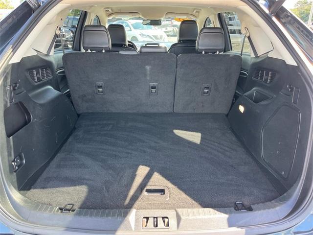 Photo of 2022 Blue Metallic Ford Edge