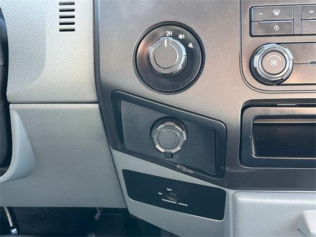 Photo of 2016 Ingot Silver Ford F-250