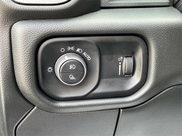 Photo of 2025 Blue Metallic RAM 3500