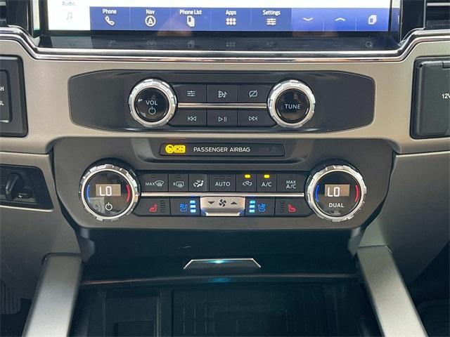 Photo of 2022 Blue Ford F-350