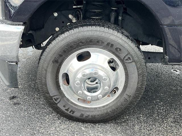 Photo of 2022 Blue Ford F-350