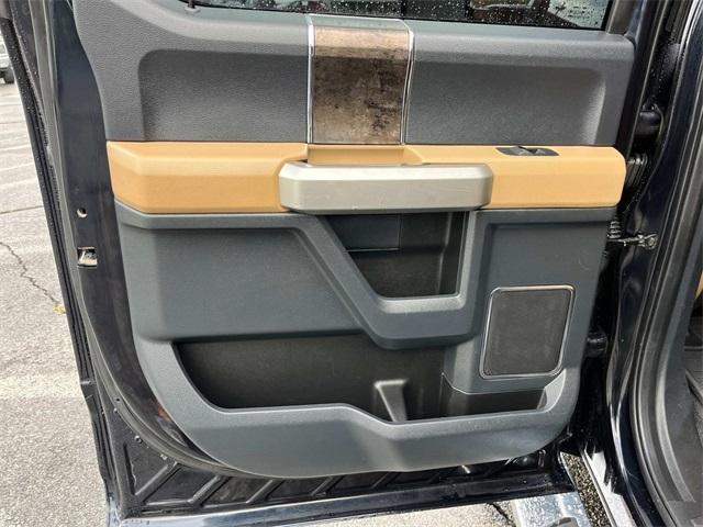 Photo of 2022 Blue Ford F-350