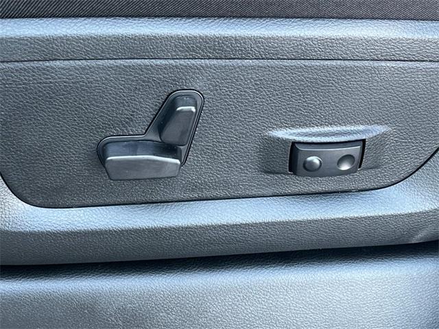Photo of 2025 Blue Metallic RAM 2500