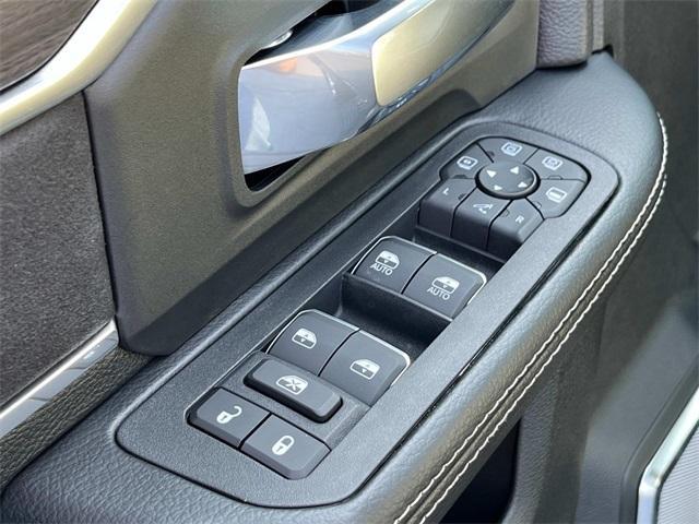 Photo of 2025 Blue Metallic RAM 2500