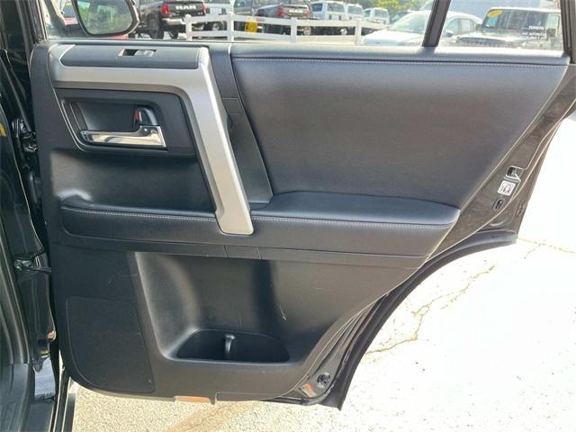 Photo of 2019 Midnight Black Toyota 4Runner