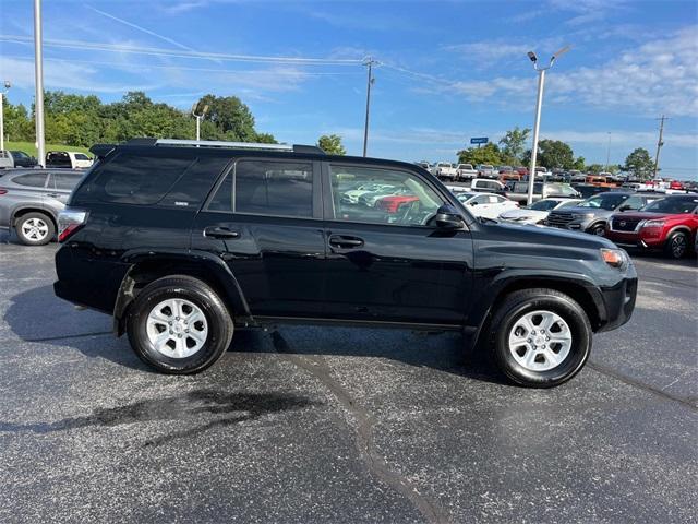Photo of 2019 Midnight Black Toyota 4Runner