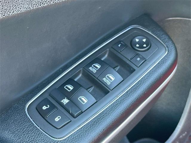 Photo of 2022 Torred Clearcoat Dodge Charger