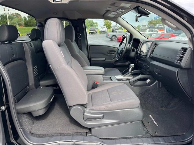 Photo of 2024 Black Nissan Frontier
