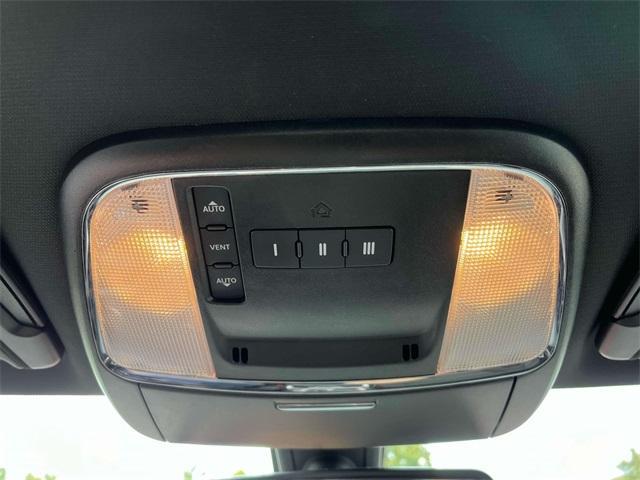 Photo of 2023 Torred Clearcoat Dodge Charger
