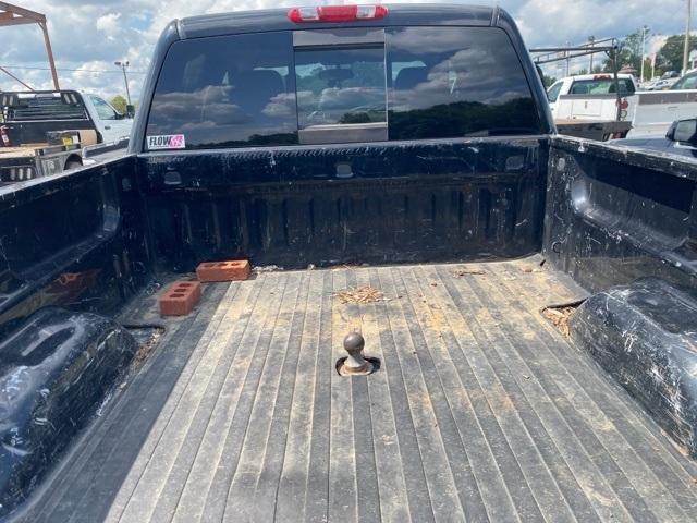 Photo of 2009 Black Chevrolet Silverado 2500