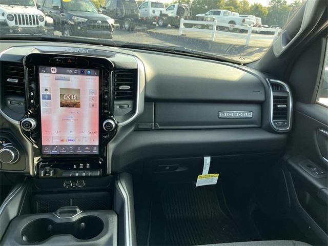 Photo of 2025 Granite Crystal Clearcoat Metallic RAM 1500