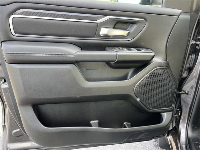 Photo of 2025 Granite Crystal Clearcoat Metallic RAM 1500