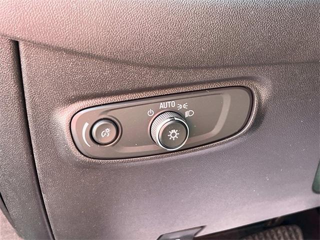 Photo of 2024 Black Metallic Chevrolet Equinox