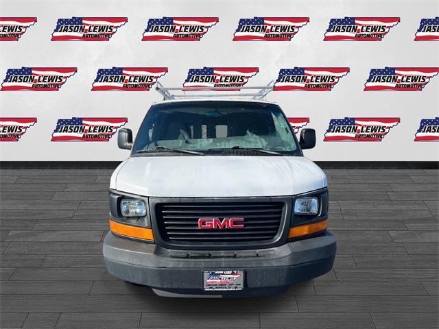 Photo of 2008 Summit White GMC Savana 2500