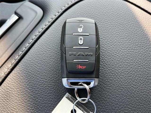 Photo of 2025 Diamond Black RAM 2500