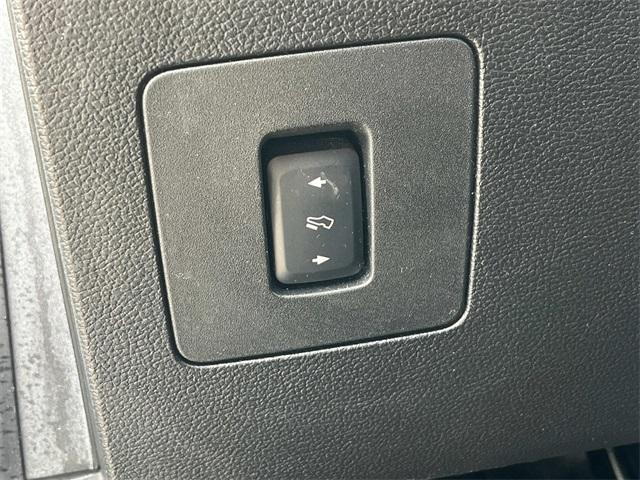 Photo of 2016 Oxford White Ford F-150