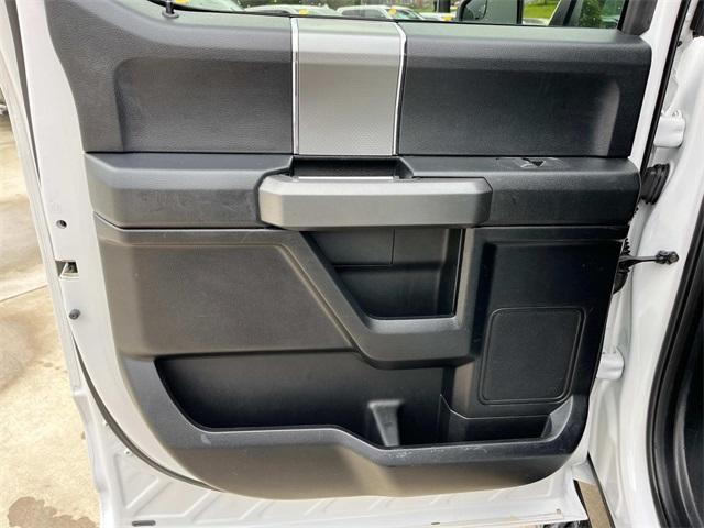 Photo of 2016 Oxford White Ford F-150