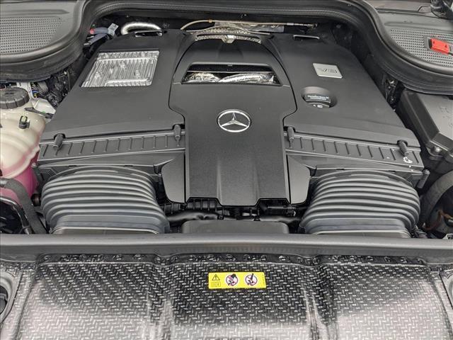 Photo of 2026 Polar White Mercedes-Benz GLS 580