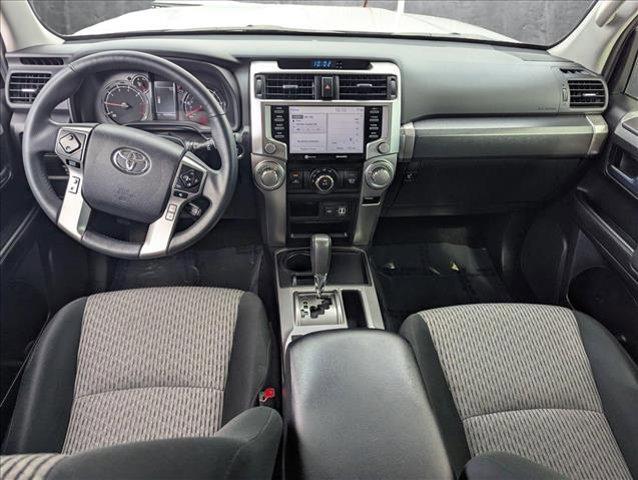 Photo of 2023 Classic Silver Metallic Toyota 4Runner