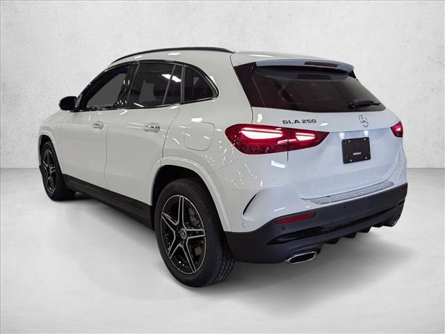 Photo of 2026 Polar White Mercedes-Benz GLA 250