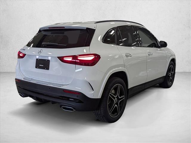 Photo of 2026 Polar White Mercedes-Benz GLA 250
