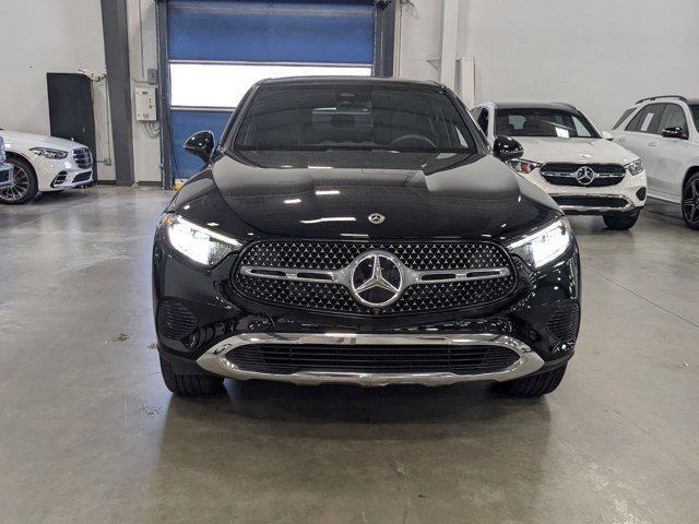 Photo of 2024 Black Mercedes-Benz GLC 300