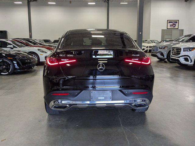 Photo of 2024 Black Mercedes-Benz GLC 300