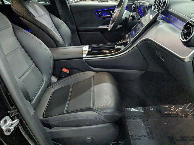 Photo of 2024 Black Mercedes-Benz GLC 300
