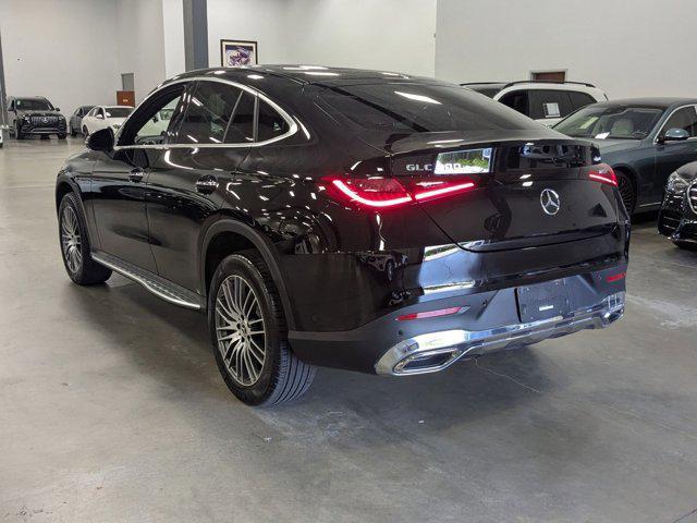 Photo of 2024 Black Mercedes-Benz GLC 300