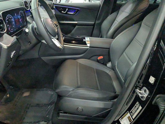 Photo of 2024 Black Mercedes-Benz GLC 300