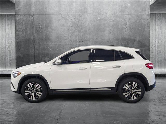 Photo of 2025 Polar White Mercedes-Benz GLA 250