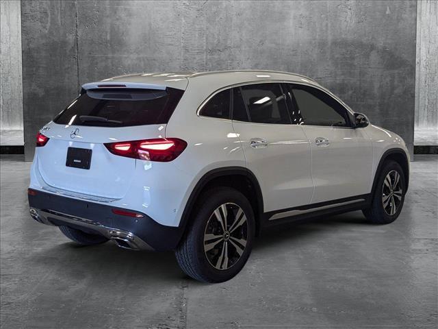 Photo of 2025 Polar White Mercedes-Benz GLA 250