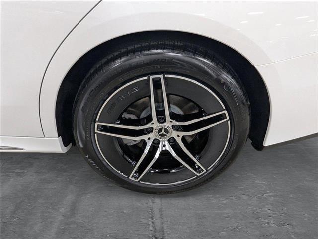 Photo of 2025 Polar White Mercedes-Benz E-Class