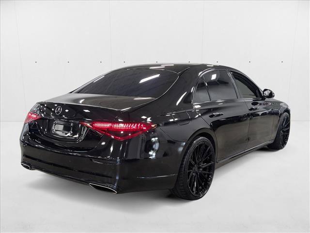 Photo of 2022 Obsidian Black Mercedes-Benz S-Class