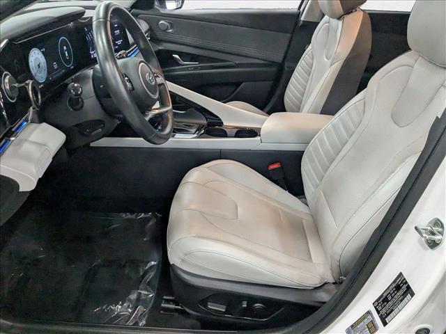 Photo of 2021 Quartz White Hyundai ELANTRA